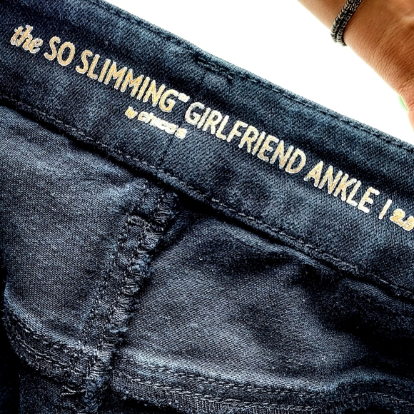 Chico's Black Straight Leg Jeans with Leopard Beaded Accents So Slimming - Picture 5 of 6